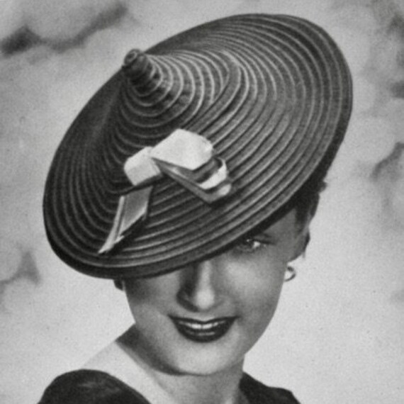 Vintage 1940s / 1950s Style Conical Summer Hat With Bow  display picture 1