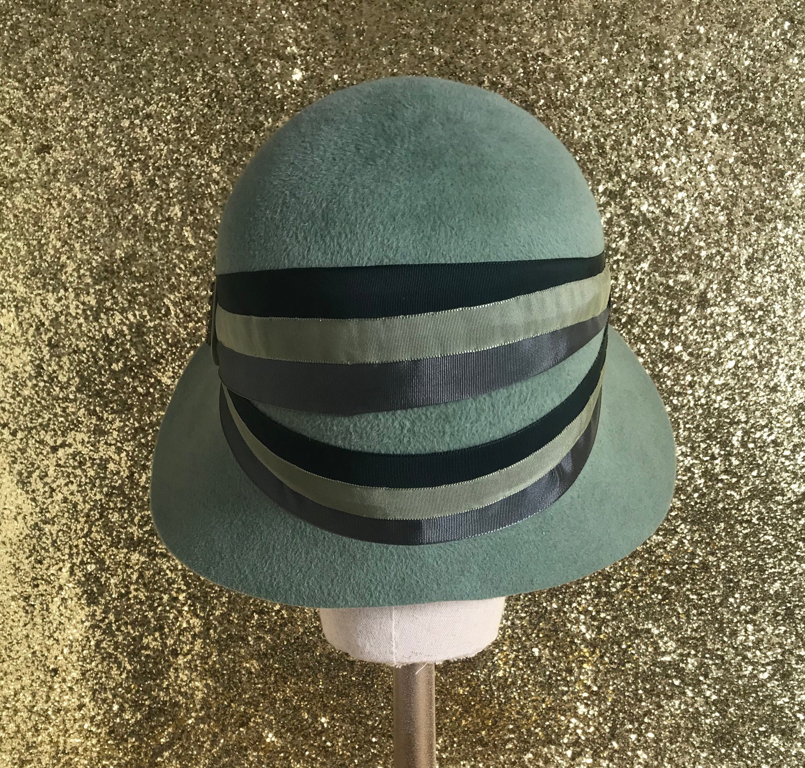 Schwarze Glockenmütze Aus Wolle - Vintage Fedora Mit Schleife