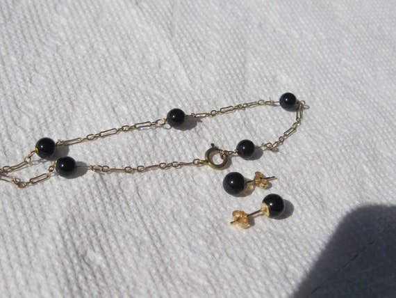14kt Gold Bracelet and Earrings Set , Black Beads… - image 2