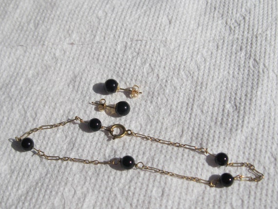 14kt Gold Bracelet and Earrings Set , Black Beads… - image 1