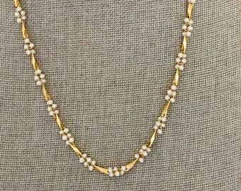 Vintage Gold Tone Faux Seed Pearl Necklace Delicate Minimalist Elegant Chain
