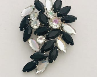 Vintage Brooch - Black and Clear Rhinestone Leaf Style – Mid-Century Marquis Cut Elegant Pin