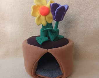 Guinea pig bed- FLOWER POT