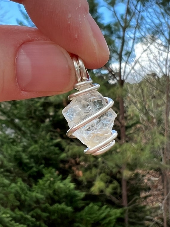 Pakistan 100% Natural Rough Raw Topaz Crystal Specimen in Spiral Cage Pendant 