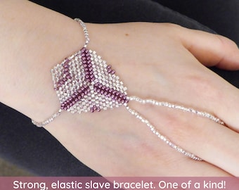Silver amethyst beadwork. Elastic slave bracelet. Beaded Hand finger jewelry. Finger bracelet. Hand jewelry. Ring bracelet. Hand bracelet.