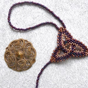 Purple gold metallic Celtic knot beadwork. Elastic slave bracelet. Bright copper plated delica beads. Beaded finger bracelet. Ring bracelet. image 2