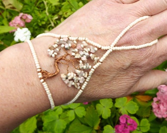 Natural RHODONITE Tree of life. Elastic gemstone slave bracelet. Crystal bracelets ring. Semi precious stone finger bracelet. Ring bracelet.
