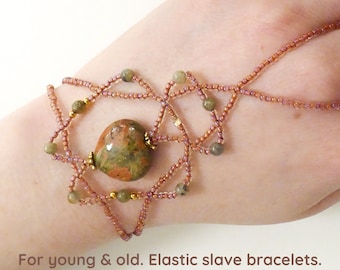 Natural Unakite heart & Moss Agate beads. Elastic gemstone slave bracelet. Crystal finger jewelry. Semi precious stone hand bracelet.