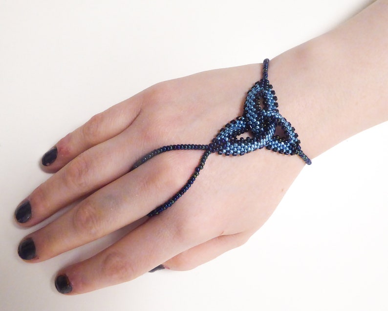 Turquoise metallic Celtic Knot beadwork. Elastic slave bracelet. Blue green metallic seed beads. Beaded hand finger jewelry. Ring bracelet. image 3