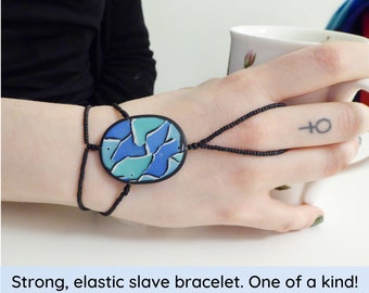 Blue & green polymer clay. Elastic slave bracelet. Bracelet ring. Hand jewellery. Finger bracelet. Ring bracelet. Hand bracelet. Hand chain.