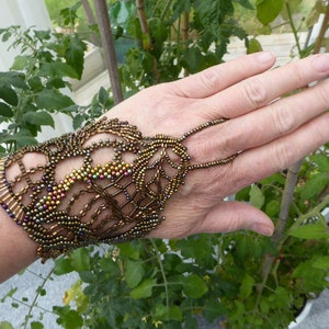 Free form beaded bracelet. Slave bracelet jewelry. Finger bracelet. Hand chain. Ring bracelet. Hand jewelry. Hand finger jewelry image 3