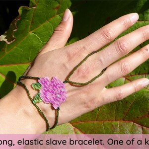 Rose beadwork. Elastic slave bracelet. Beaded Hand finger jewelry, Finger bracelet, Hand jewelry, Ring bracelet, Hand bracelet, Hand chain image 9