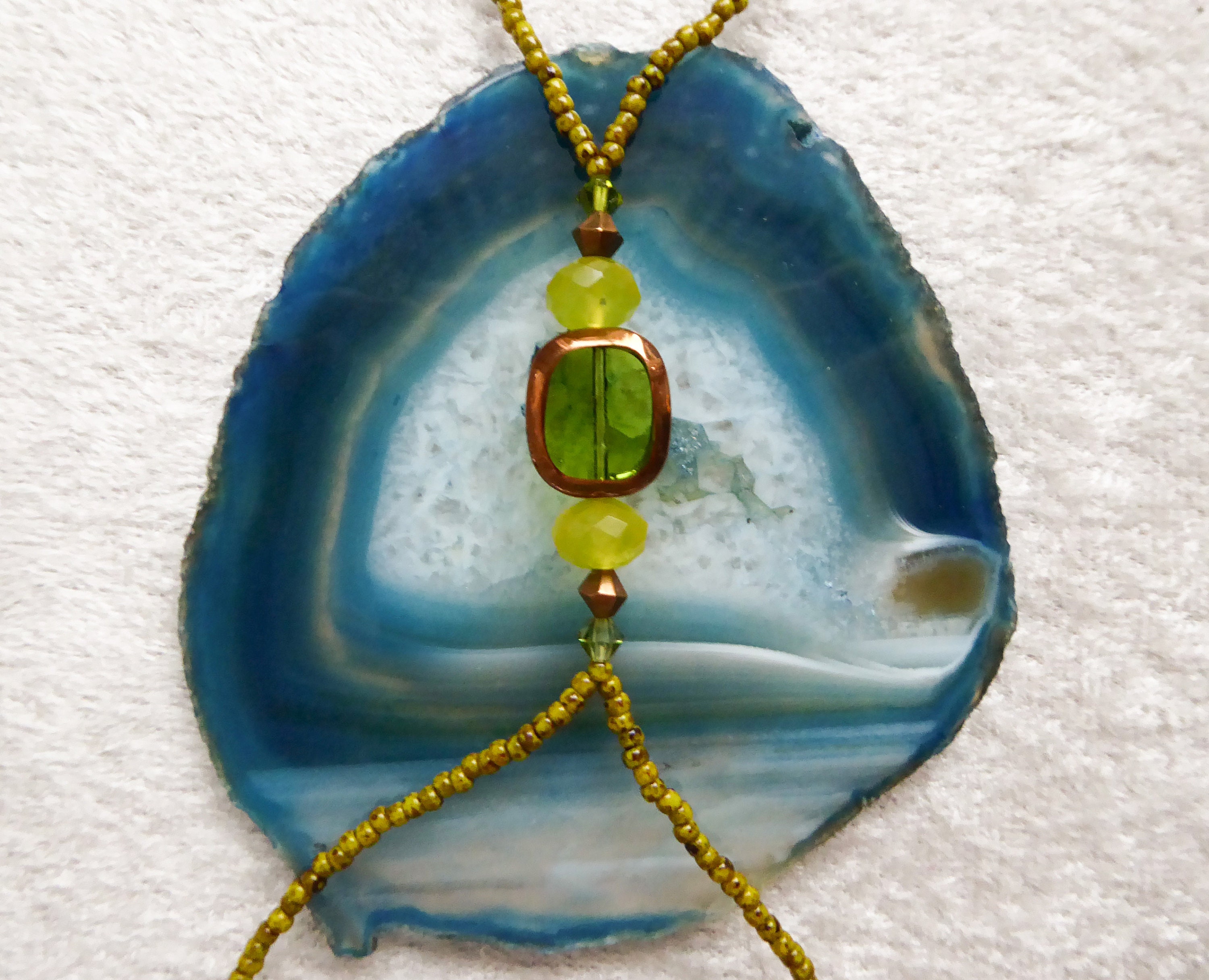 Braccialetto Elastico In Pietra Naturale Verde Serpentina Con Sfera In Argento 925 – Gioiello Fatto A Mano