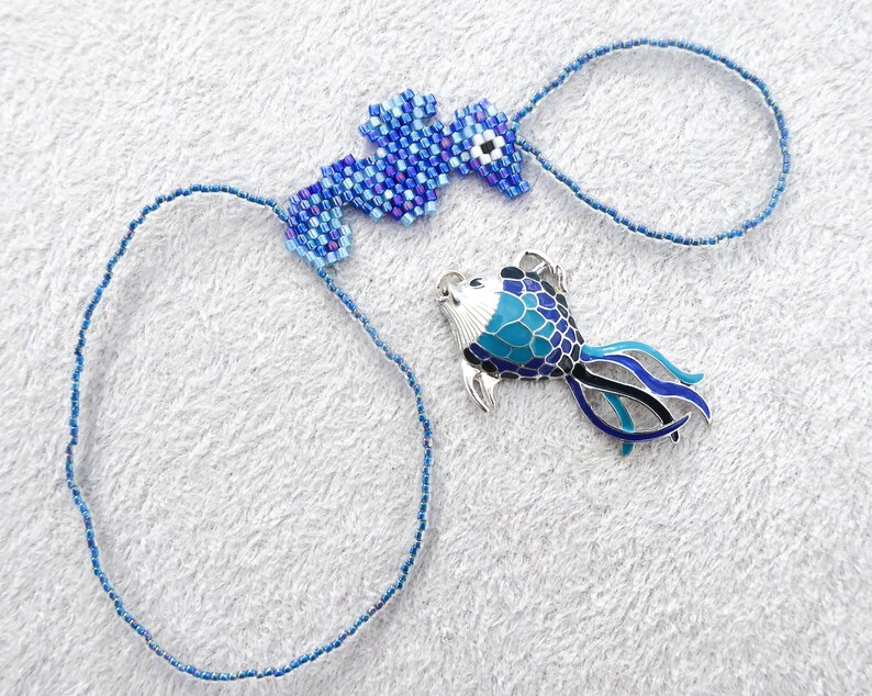 Cute Seahorse beadwork with blue rainbow and turquoise delica beads. Elastic animal slave bracelet. Beaded Finger bracelet. Hand jewelry. image 4