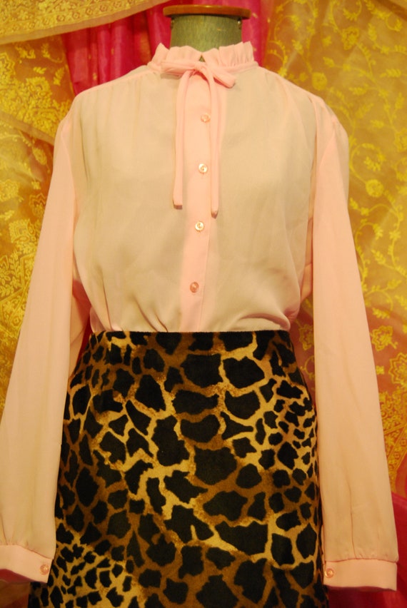 Pink 70s frill and tie collar shirt