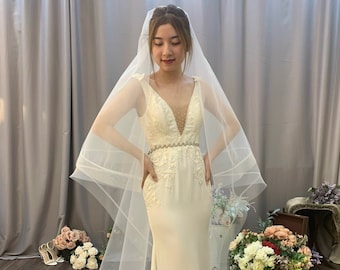 Minimalist Tulle Wedding Veil: White Border, Fingertip or Cathedral Length