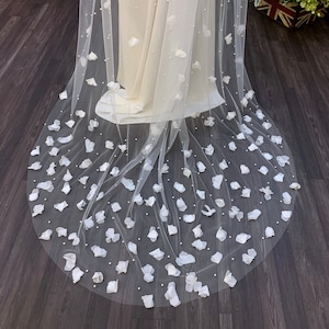 Custome Bridal Veil, 3D Flowers Bridal Veil, Floral Wedding Veil, Cathedral Veil | LVF3DP8236
