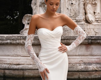 Chantilly Lace Wedding Gloves, Long Lace Wedding Mittens, Sheer Becep Length Gloves for Bride