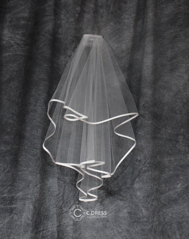 Minimalist Wedding Short Veil, Two layer Simple Silk Borders Veil, Short Veil With Comb, Bridal Wedding Veil image 1