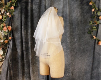 Wedding Veil, Simple Cut Edge Veil, Ivory Bridal Veil, Two Tier Veils, Bridal Fingertip Veil, Cut Edge Veil