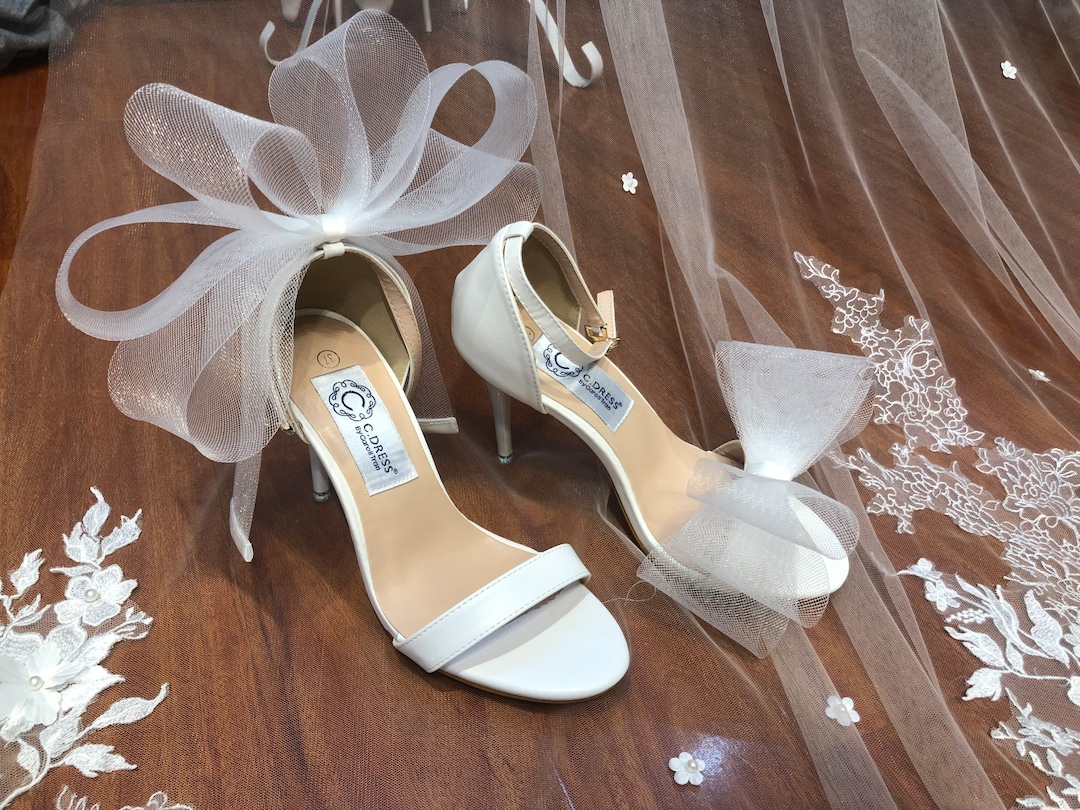 Bruidsschoenen met strikken, witte trouwschoenen voor bruid