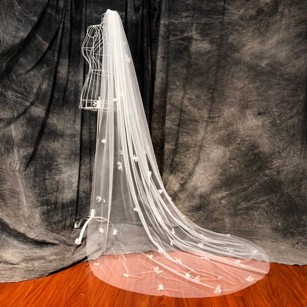 3D flower veil, Cathedral Ivory Veil, 3D Flower Embroidered Veil, Ivory Cathedral Veil