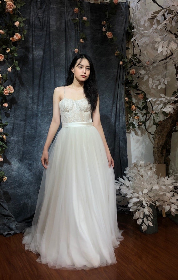 Lace Corset Wedding Dress: Strapless Tulle Skirt - Etsy