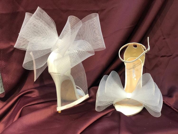 White Satin and Diamante Bow Shoe Clips – Alice Bow