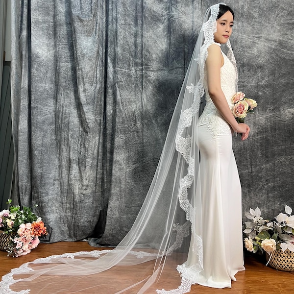 Chantilly Lace Mantilla Wedding Veil, Scalloped Eyelash Edge Headscarf For Bride