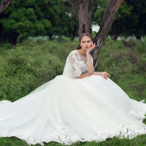 White Lace Princess Wedding Dress | Custom Wedding Ball Gown | Simple Princess Dress SMAI05