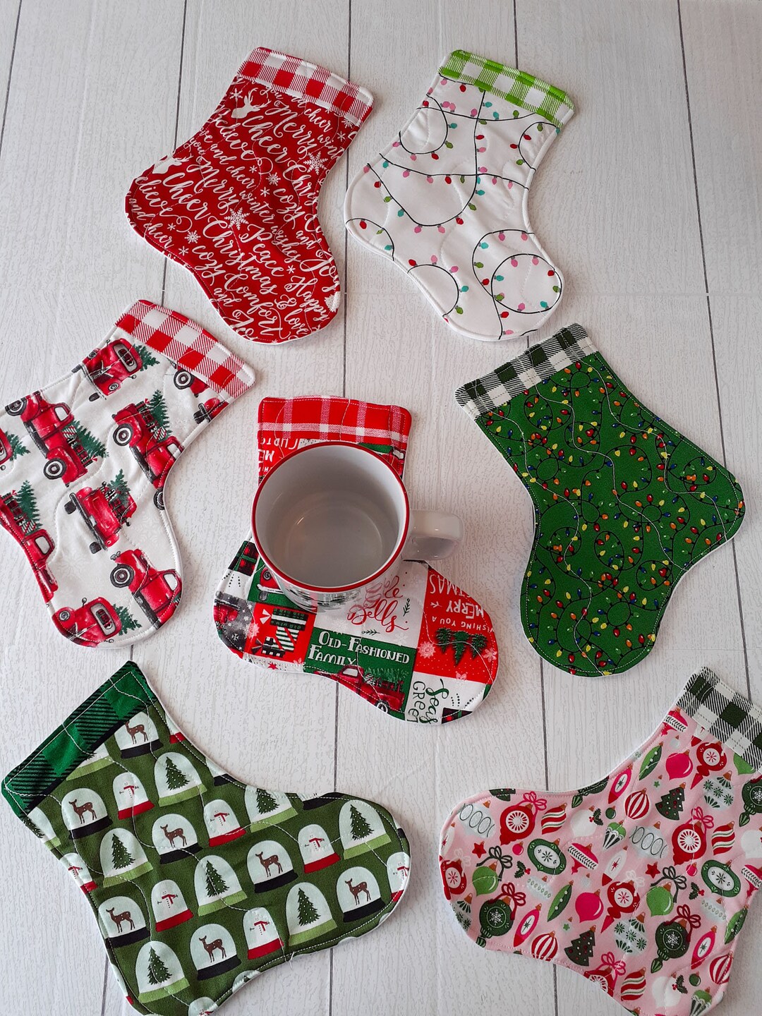 Mitten Mug Rug Christmas Mug Rug~vintage Santa~quilted Mug Rug~coffee Coaster ...