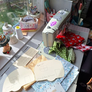 PDF Sewing Pattern-Vintage Camper Mug Rug-Retro Camper Hot Pad-Step by Step Photo Tutorial-Beginner Sewing Tutorial-Easy Sewing Pattern image 7