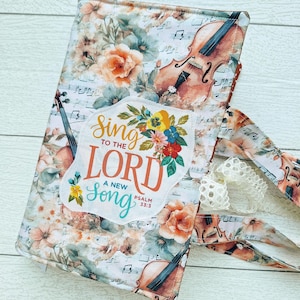 Housse de bible faite main ~ Housse de bible en tissu pour femme ~ Housse de bible en tissu matelassé ~ Housse de bible personnalisée pour femme ~ Protecteur de bible ~ Housse de journal biblique