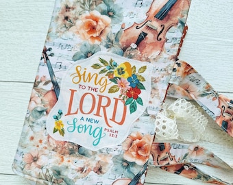 Handmade Bible Cover~Cloth Bible Cover Women~Fabric Quilted Bible Cover~Custom Bible Case for Women~Bible Protector~Bible Journal Case