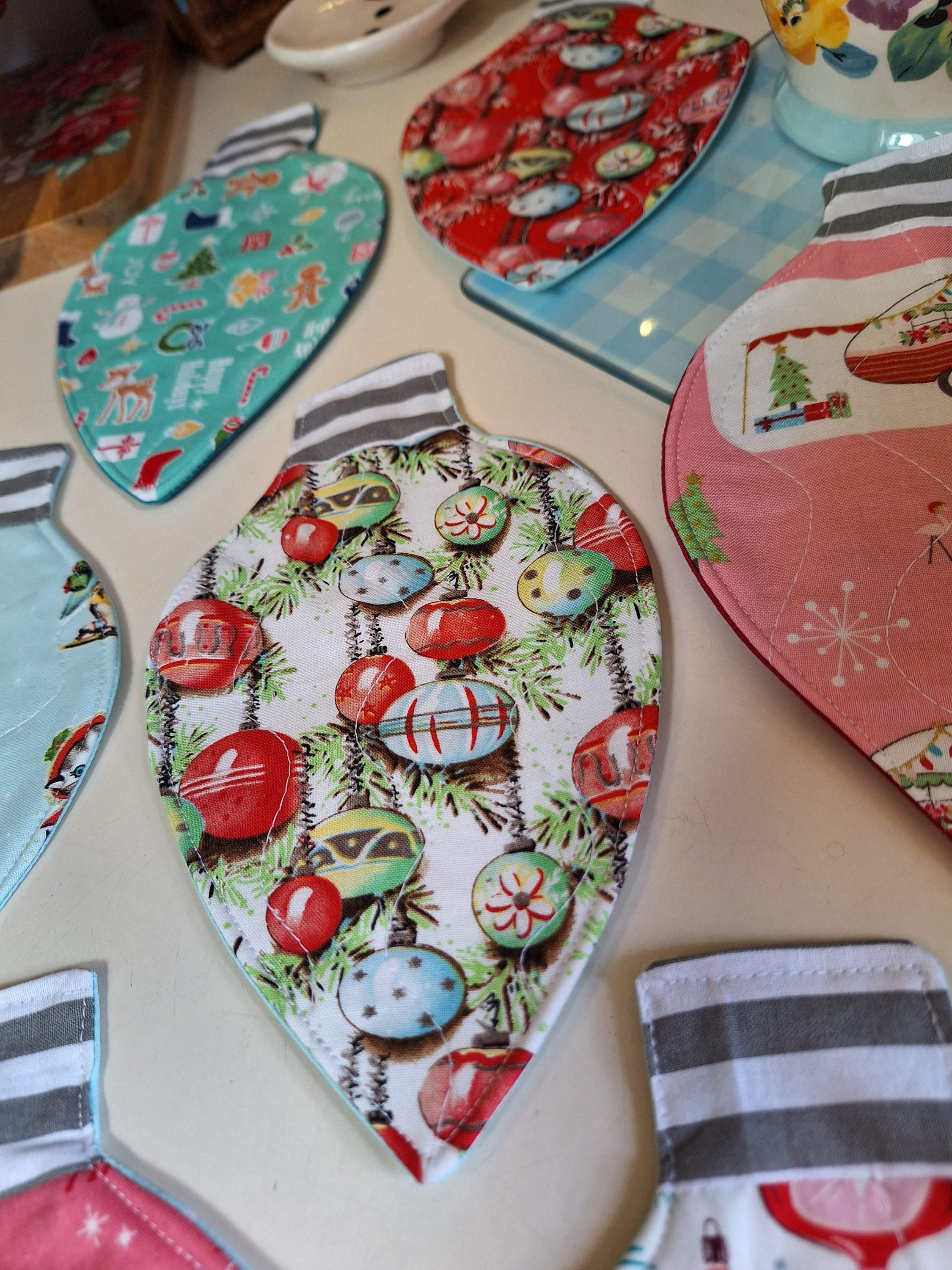 Light Bulb Rug Christmas Light Bulb~christmas Mug Rug~vintage Santa Mug~quilted Mug ...