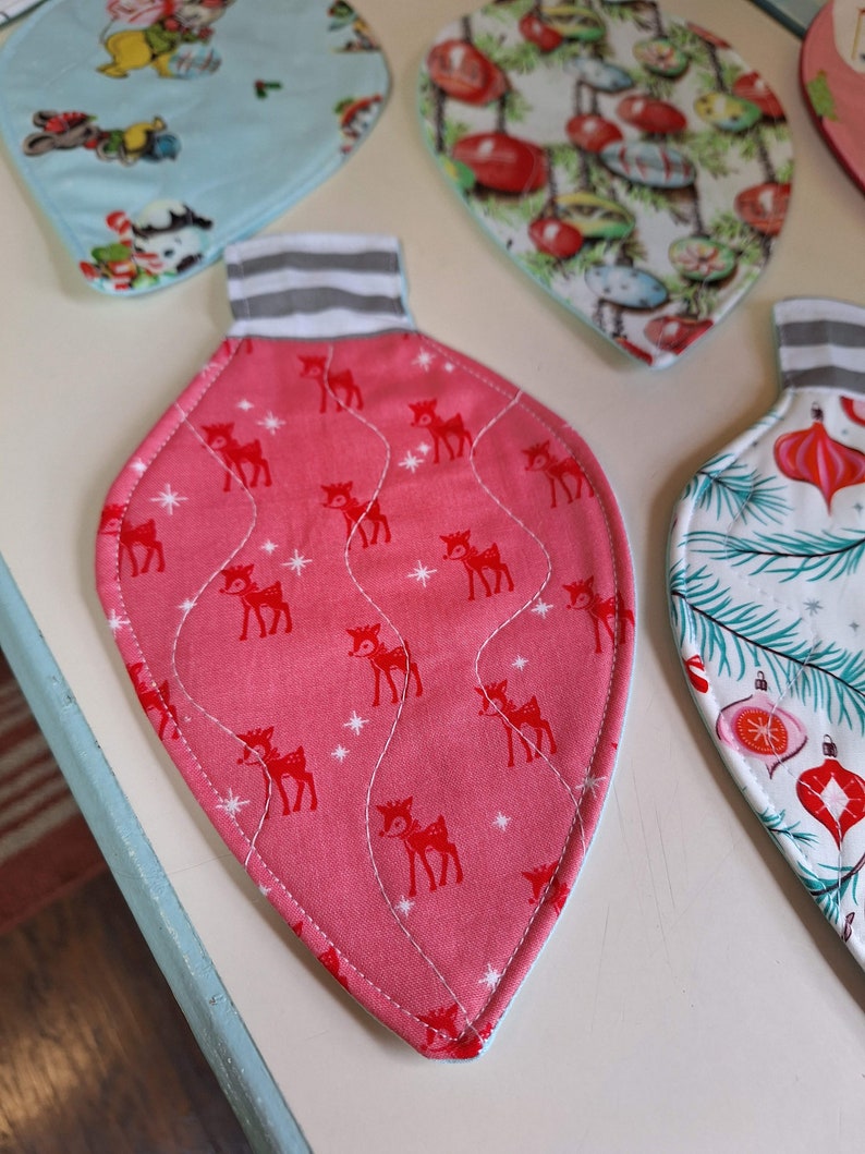 Light Bulb Rug Christmas Light Bulb~christmas Mug Rug~vintage Santa Mug~quilted Mug ...