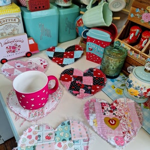 Valentines Mug Rug~Valentines Day Decor~Quilted Mug Rugs~Coffee Bar Decor~Coffee Table Decor~Drink Coaster~Coffee Cozy~French Country~Hearts