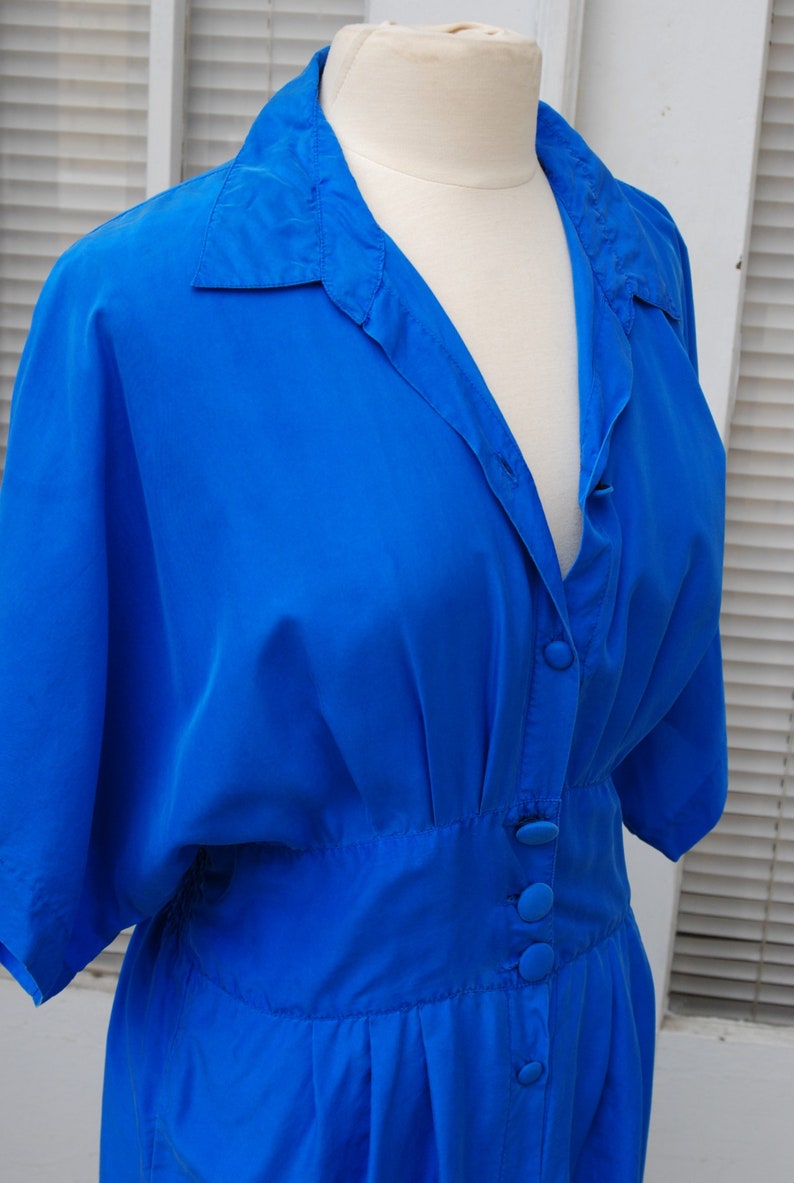 1980s Silk Day Dress Blue Button Up Kimono Sleeves L 40