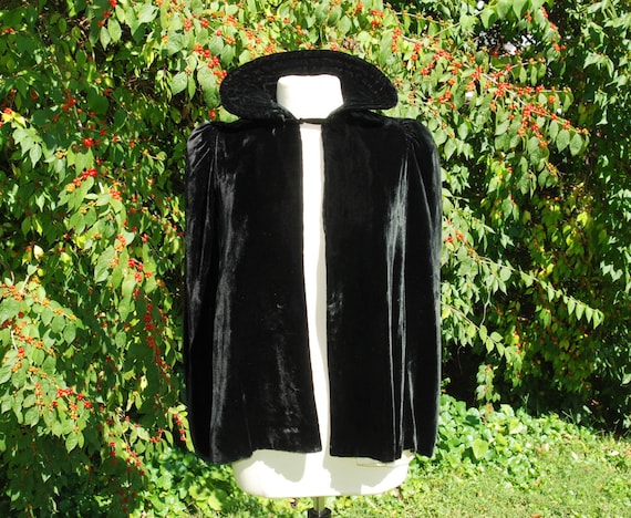 1930's Black Velvet Cape