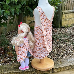 Mummy, Dolly & Me Cross Back Japanese Style Apron PDF Pattern. Kiddies 20&quot;-33&quot; chest. Adult Size UK 10-20 and to fit 18&quot;, 15&quot; and 10&quot; dolls.