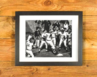 Carlton Fisk Dramatic Game 6 1975 World Series Home Run - Matted & Framed Sports Wall Decor