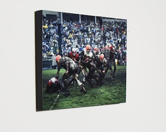 Jim Brown - Cleveland Browns - "Old School Mud Game"  vs. San Francisco 1965 - Vintage Sports Wood Wall Panel