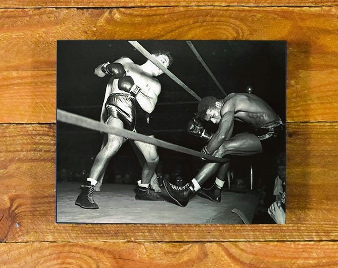 Jake LaMotta - Sugar Ray Robinson "Through The Ropes" - Iconic 1943 Boxing Image - Vintage Boxing Wood Wall Panel