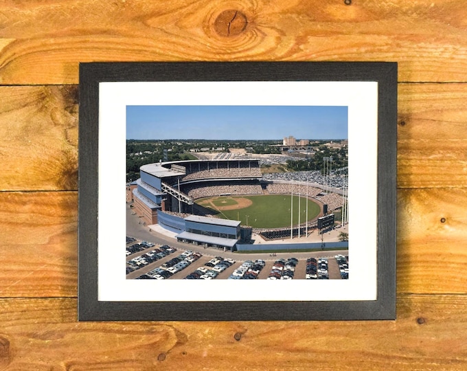 Milwaukee County Stadium 1950s Framed Color Photo - Former Home of  Braves & Packers Wall Art