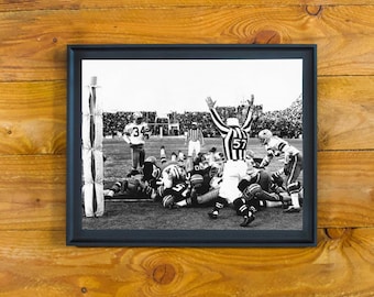 Iconic 1967 NFL "Ice Bowl" Game - Green Pay Packers vs. Dallas Cowboys - Framed Vintage Wall Poster