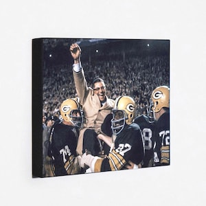 Vince Lombardi & Green Bay Packers 1966 Championship Celebration - Vintage Sports Wood Wall Panel