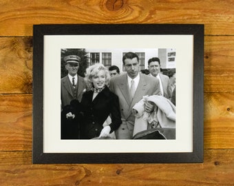 Joe DiMaggio & Marilyn Monroe - Iconic Celebrity Couple 1954 - Matted and Framed Vintage Wall Hanging