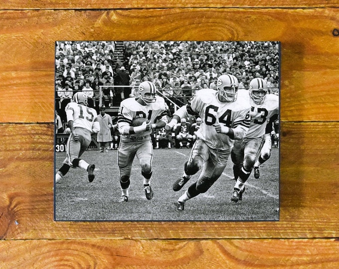 Jerry Kramer & Jim Taylor - Iconic 1960's Green Bay "Packers Sweep" - Vintage Sports Wood Wall Panel