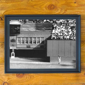 Willie Mays - &quot;The Catch&quot; New York Giants 1954 World Series - Vintage Sports Wood Wall Panel
