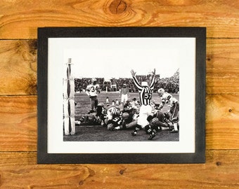 Iconic 1967 NFL "Ice Bowl" Game - Green Pay Packers vs. Dallas Cowboys - Matted and Framed Vintage Wall Hanging